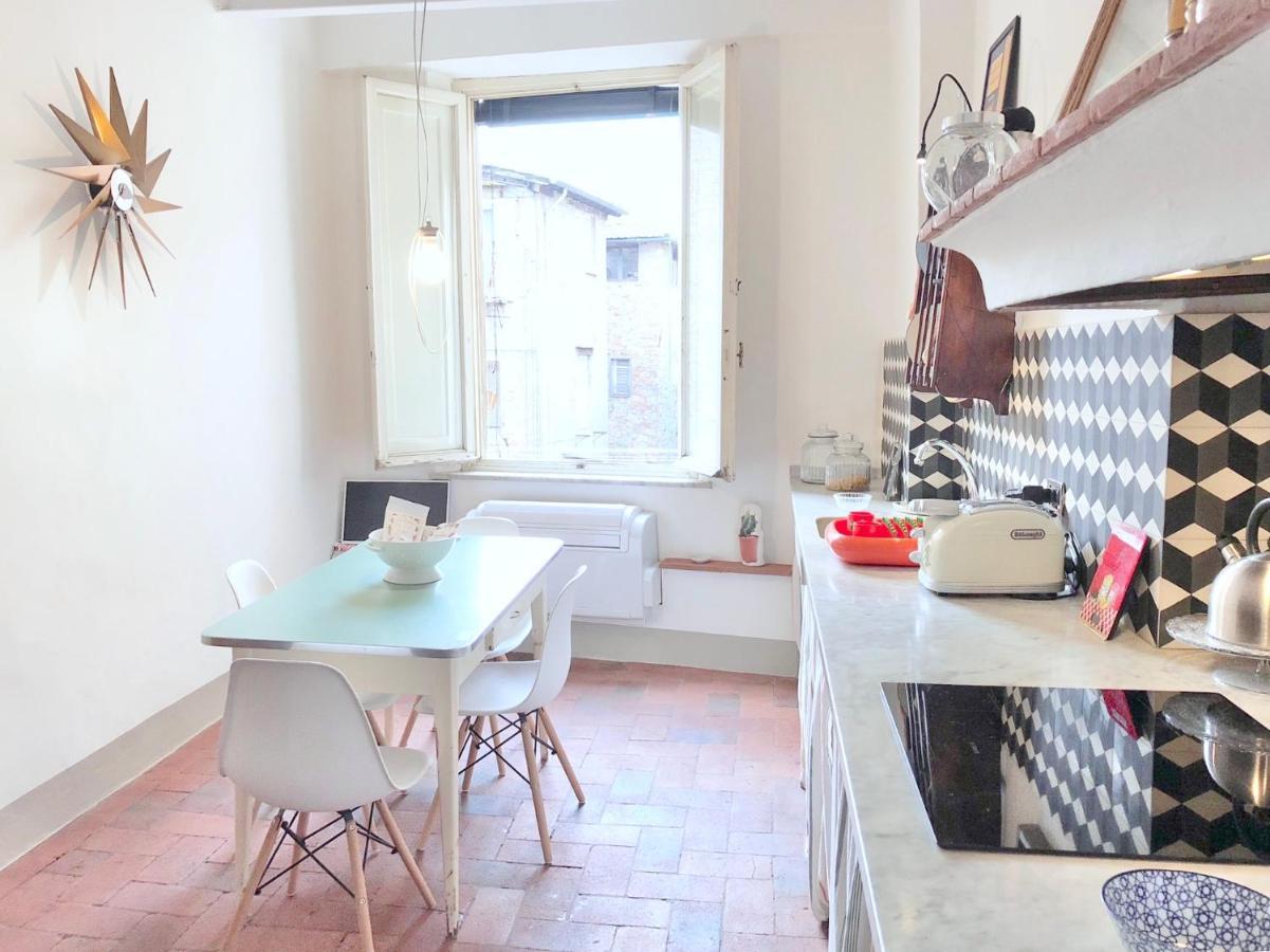La Casa Del Pesce - Within The Historical Walls Of Lucca Exterior photo